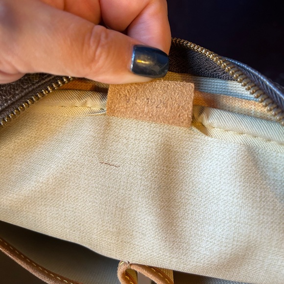 Authentic Louis Vuitton Monogrammed Deauville - Picture 12 of 16